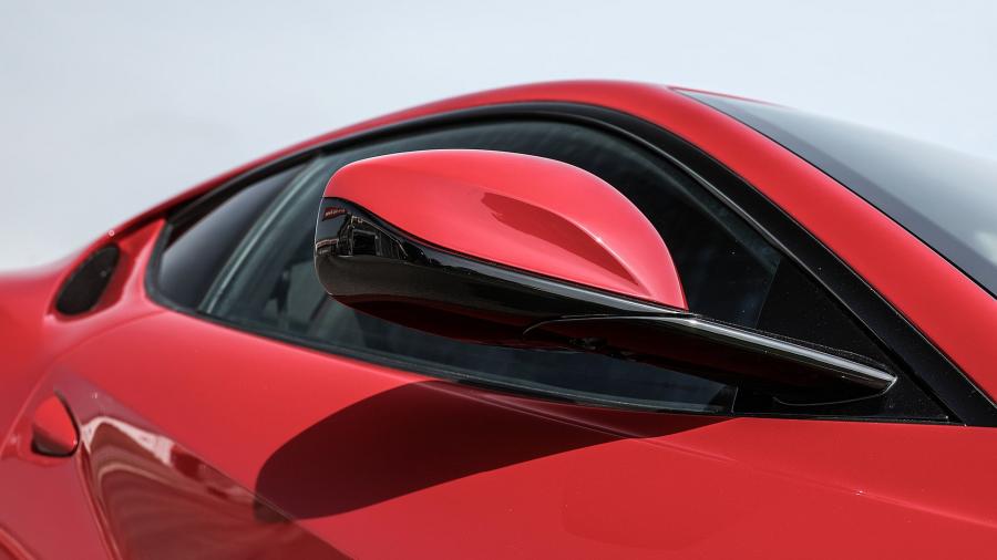 Детали экстерьера Ferrari 812 Superfast 2017 года  (фото 54 из 91)